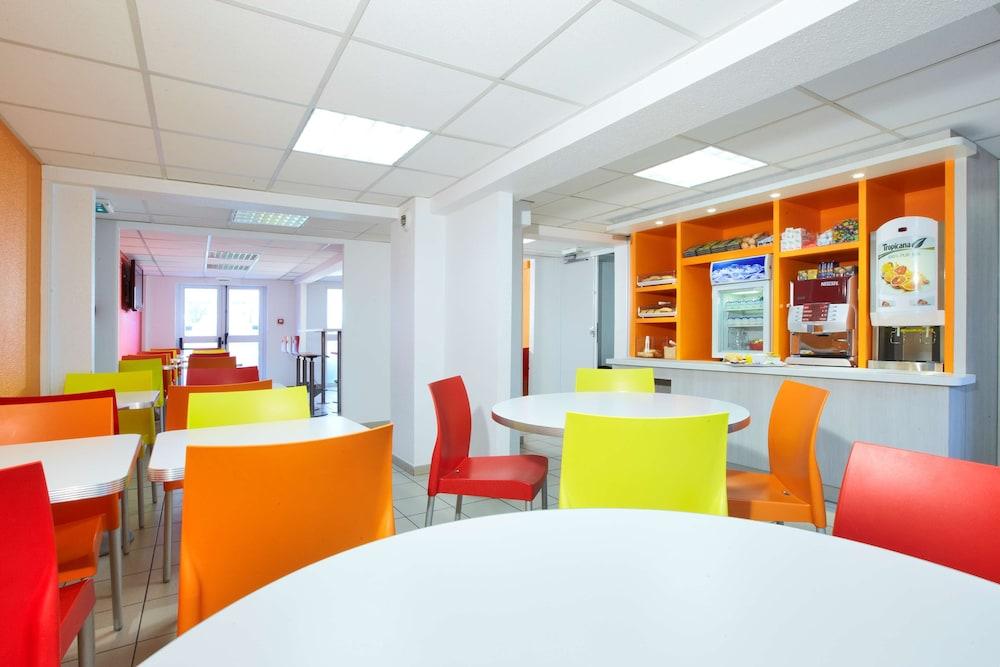 Premiere Classe Montelimar Nord - A7 Sortie 17 Les Tourrettes Exteriér fotografie