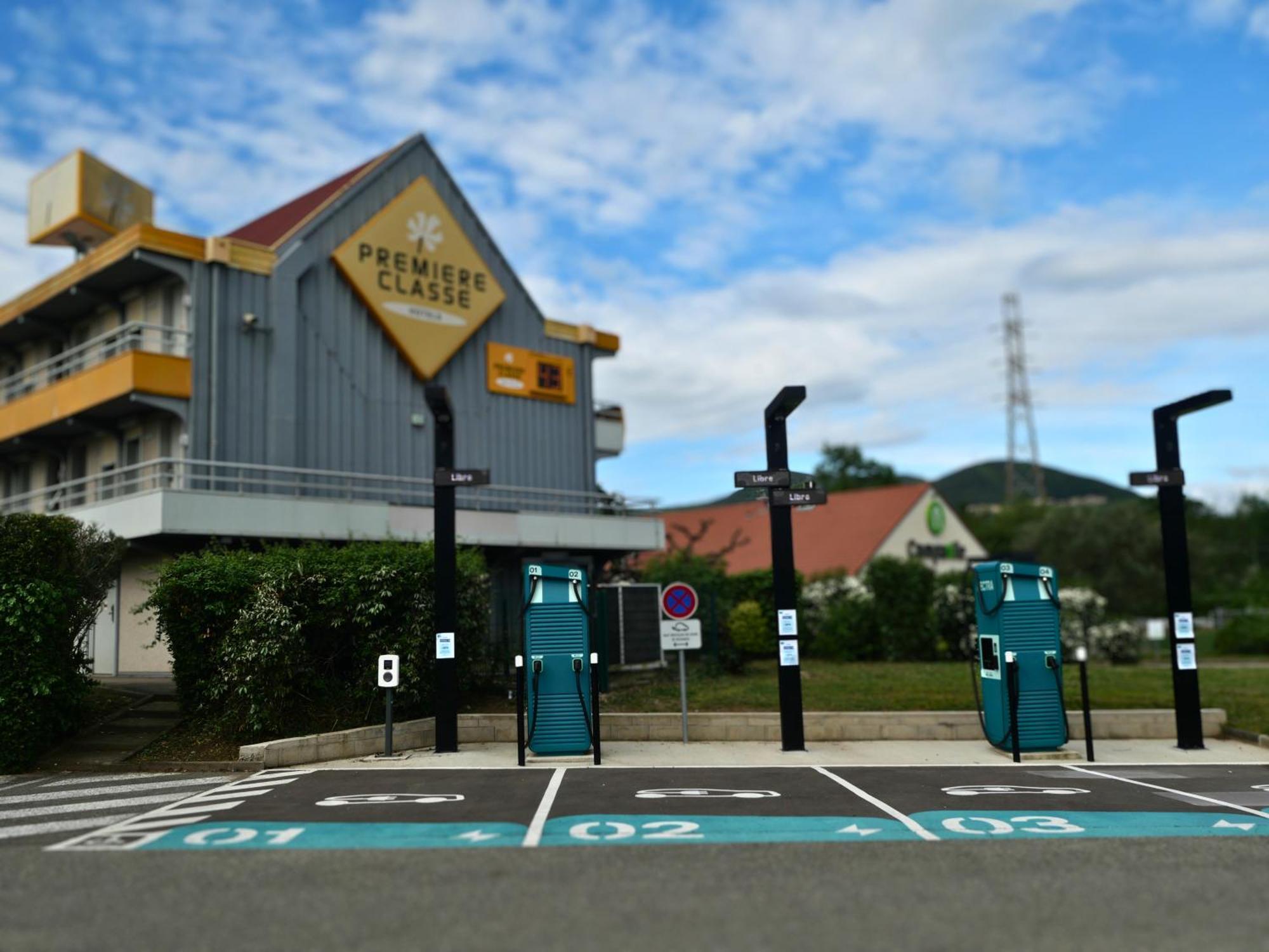 Premiere Classe Montelimar Nord - A7 Sortie 17 Les Tourrettes Exteriér fotografie